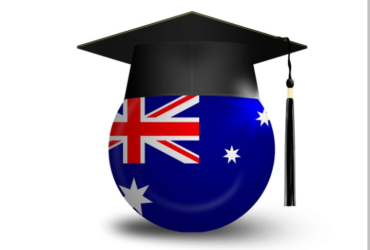 Apply For USQ Scholarships in Australia