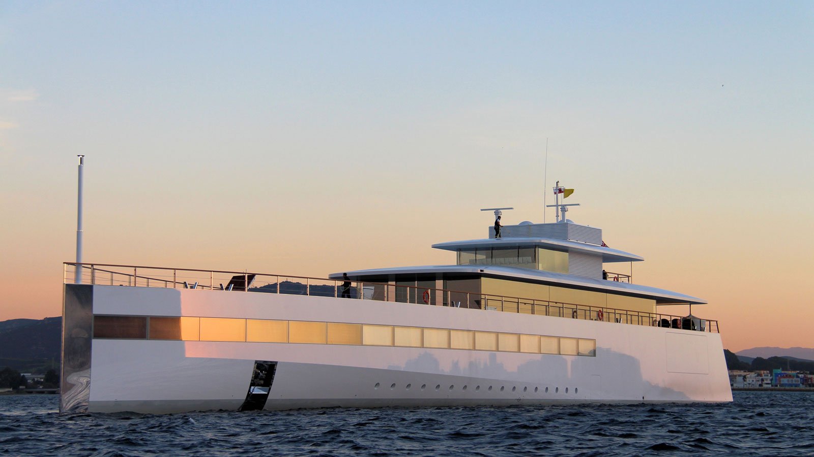 Steve Jobs Yacht